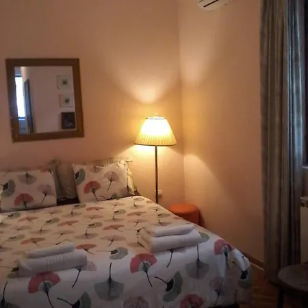 Apartment Hram 2 *